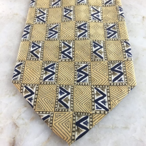 Hickey Freeman Other - HICKEY FREEMAN SILK TIE